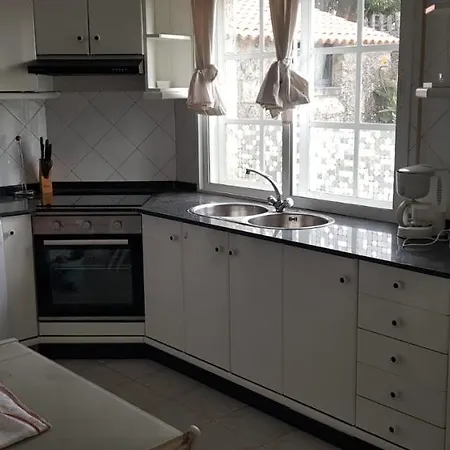 A Casa De Mateu Appartamento Pontevedra