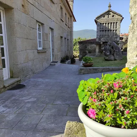 Апартаменты A Casa De Mateu *