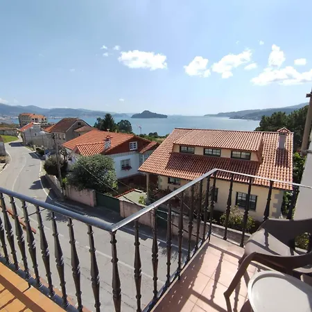 A Casa De Mateu Апартаменты Понтеведра