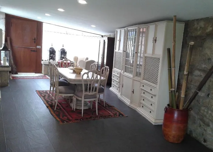 A Casa De Mateu ポンテベドラ
