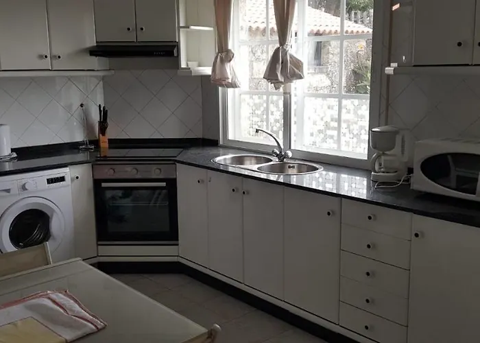 A Casa De Mateu アパート ポンテベドラ