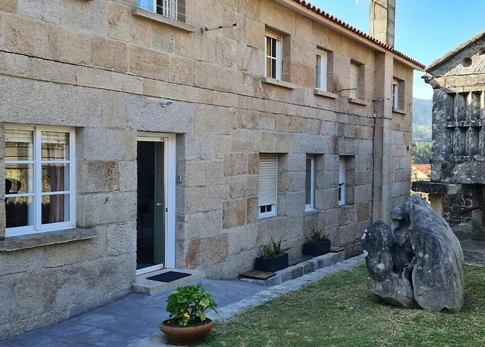 A Casa De Mateu ポンテベドラ